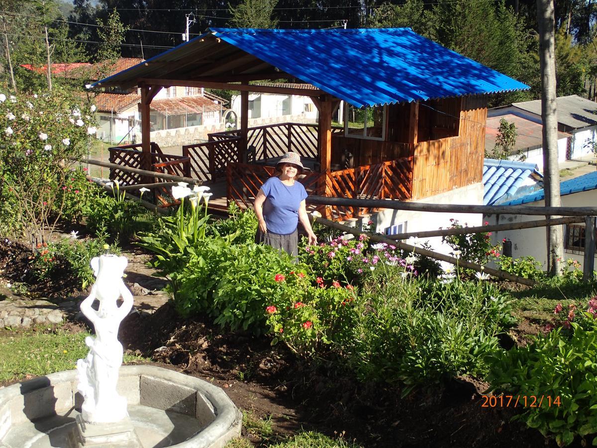Hosteria Rose Cottage Otavalo Esterno foto